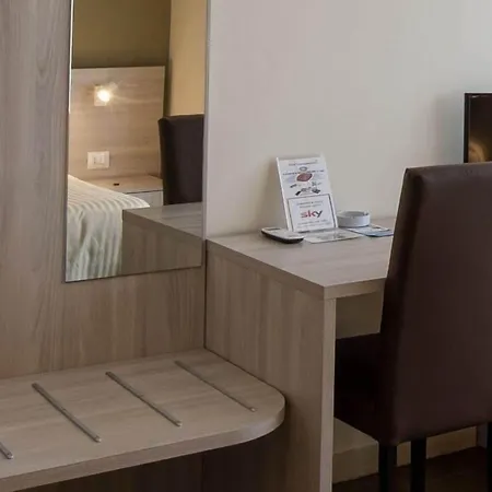 فندق Scacciapensieri