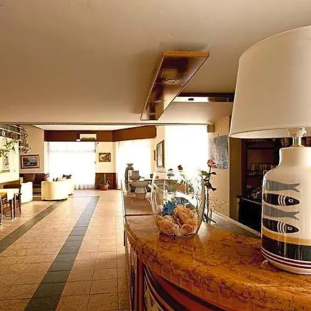 Scacciapensieri Hotel 3*