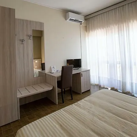 فندق Scacciapensieri