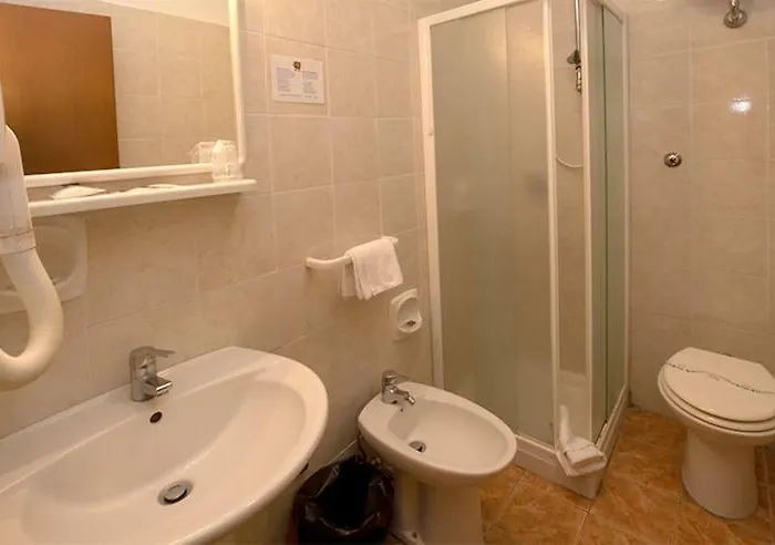 Hotel Scacciapensieri Nettuno